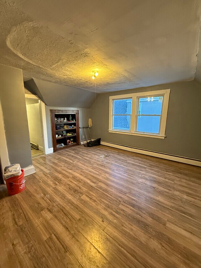 Foto del edificio - 118 Baltimore St