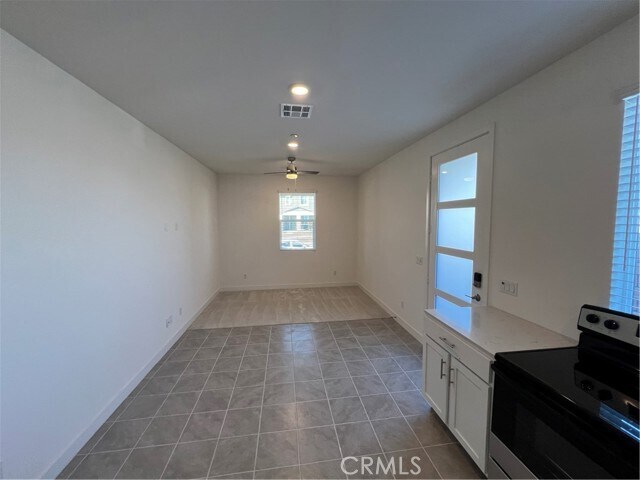 Building Photo - 30778 Yellow Poplar Cir
