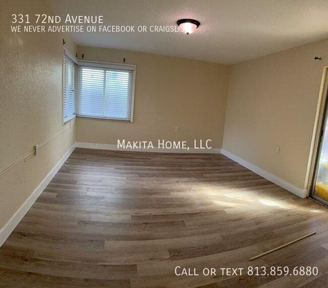 Building Photo - 331 72nd Ave