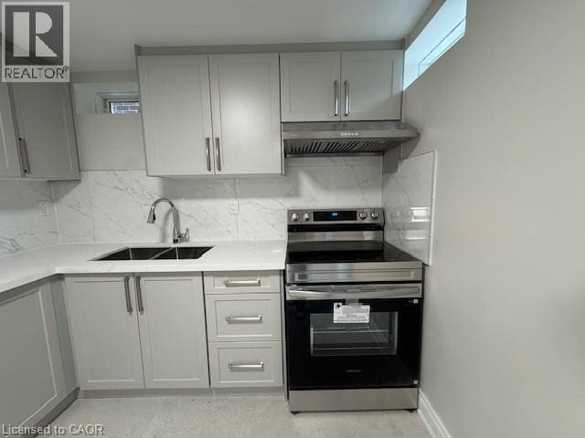 Building Photo - 208 Pineglen Cres