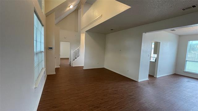 Building Photo - 1215 White Dr