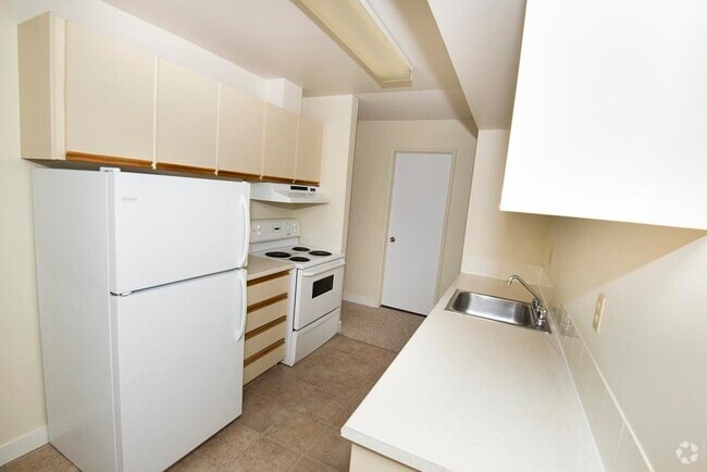 Building Photo - South Ridge Apartments