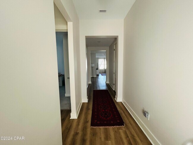 Foto del edificio - 2304 Calamint St