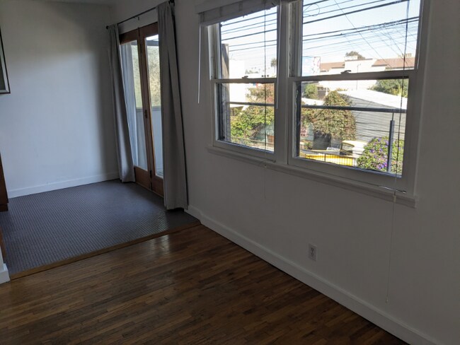 Foto del edificio - 250 3rd Ave