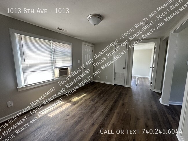 Building Photo - 1013 8th Ave
