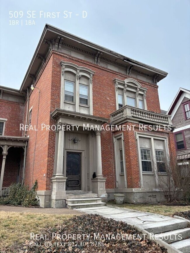 Building Photo - 509 SE 1st St