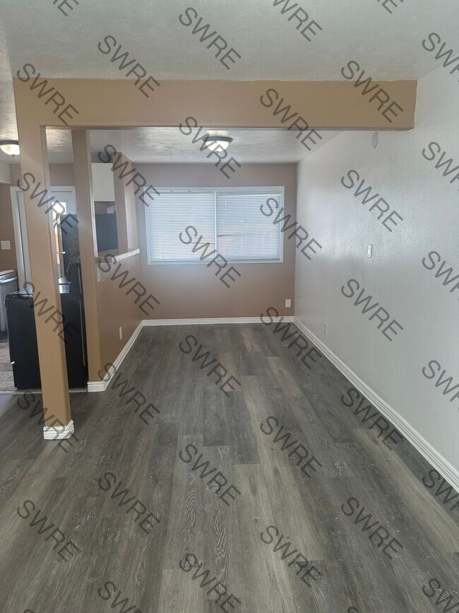 Foto del edificio - Available Now! Call Stephanie at (307) 389-7881