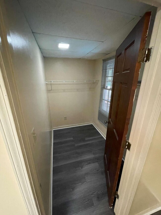 Building Photo - 4104 Tahoe Ct