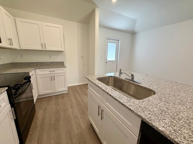 Building Photo - 8826 Preston Wood Dr