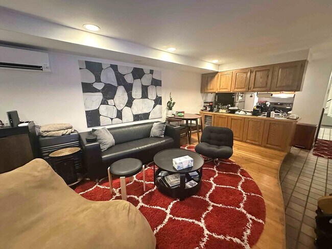 Foto del edificio - 36 Beacon St