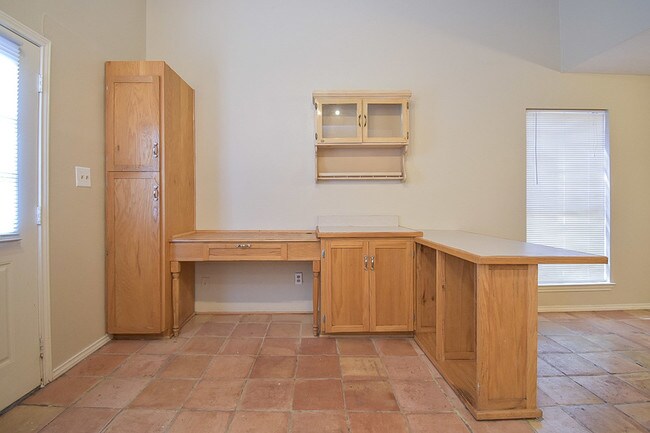 Building Photo - 2035 Countryside Village Blvd