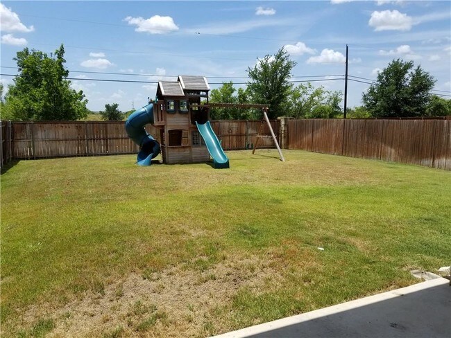 Building Photo - 10305 Bradshaw Dr