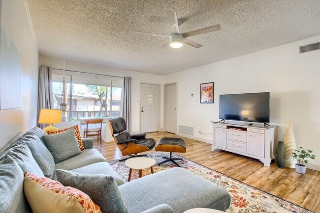 Building Photo - 4701 N 68th St