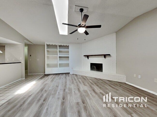 Foto del edificio - 11404 Larkwood Way