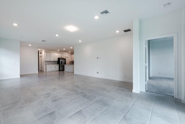 Building Photo - 1306 Tangled Orch Trce