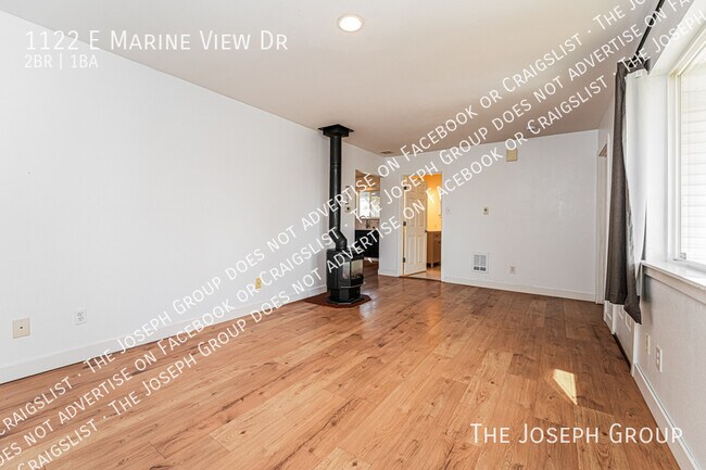 Foto del edificio - 1122 E Marine View Dr