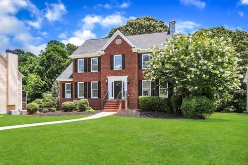 Foto del edificio - 2088 Glenellen Dr NW