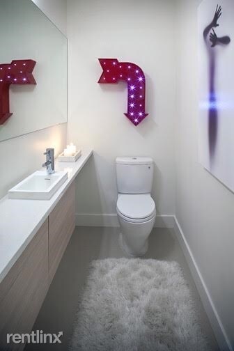 Baño 1 - Mz Townhomes