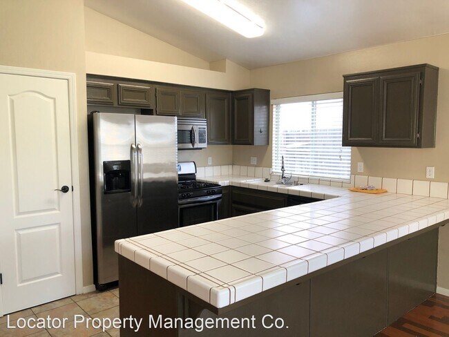 Foto del edificio - 3 br, 2 bath House - 8812 Winlock St