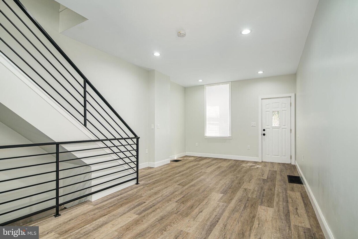 Foto principal - 3228 Scotts Ln