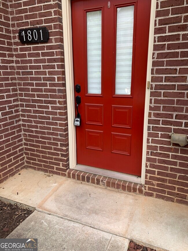 Foto del edificio - 1801 Orange Grove Pl