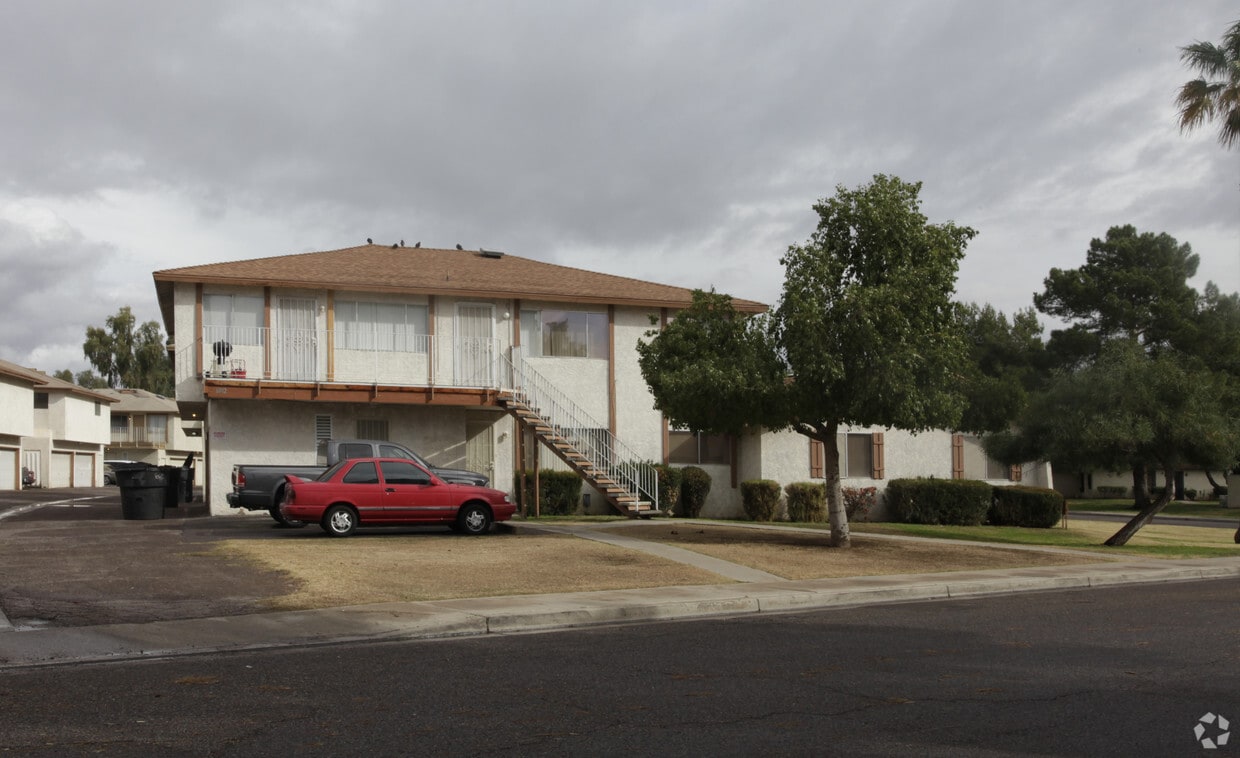 Building Photo - 8102 N 33rd Ave