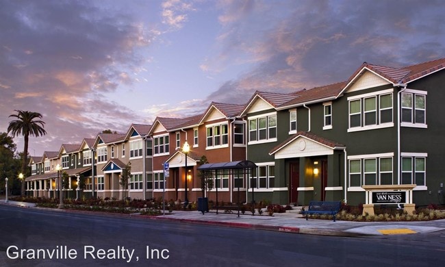 Building Photo - 330 Van Ness Ave