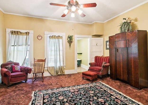 Building Photo - 250 N Main St