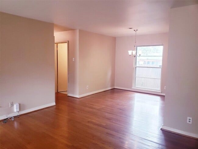 Foto del edificio - 6556 St Moritz Ave