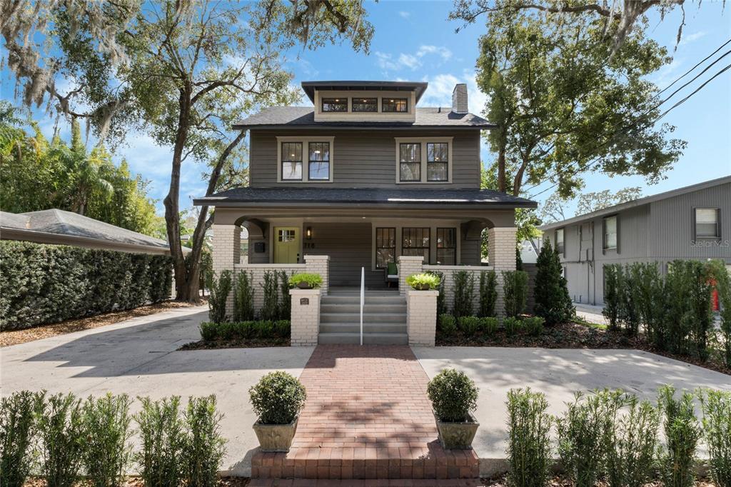 Foto principal - 718 E Livingston St
