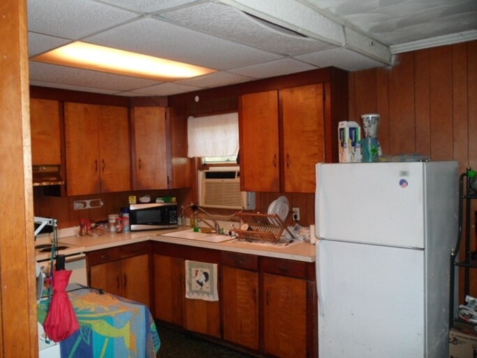 Interior Photo - 600 17th Ave N