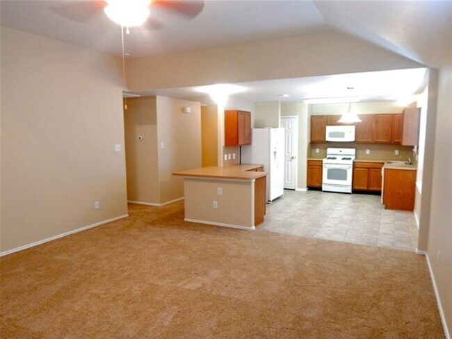 Building Photo - 13115 Bach Elm St
