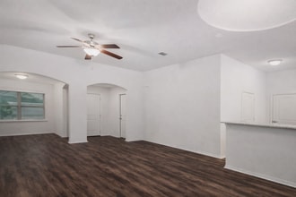 Building Photo - 2847 Messenger Wy