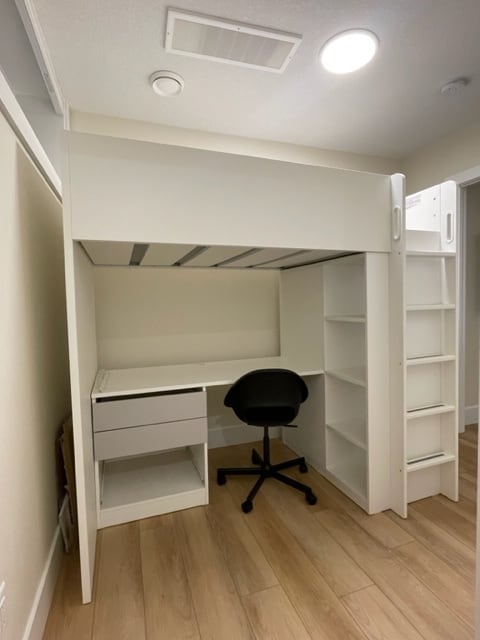 Building Photo - 8717-8110 110 St NW