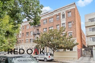 Building Photo - 716 S Berendo St