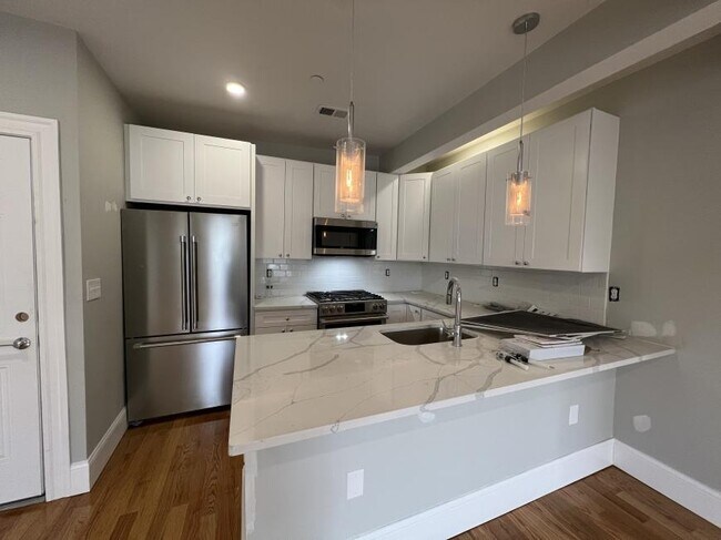 Photo - 2.0 bedroom in Somerville Massachusetts 02145 Apartment