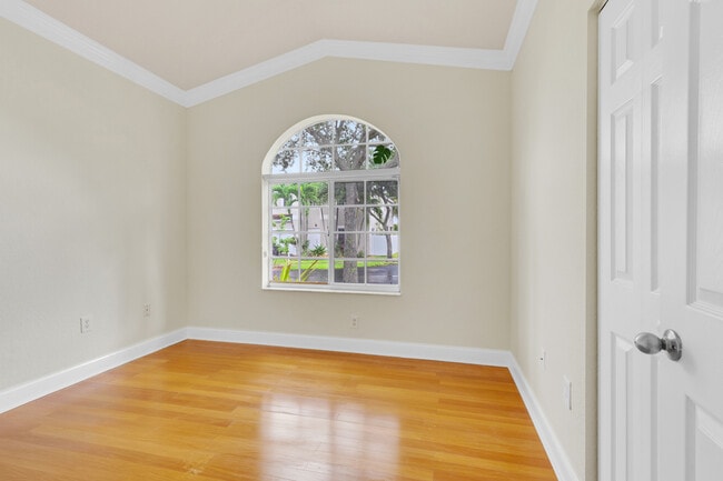 Foto del edificio - 5334 NW 111th Ct