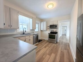 Building Photo - 47 Superior St