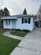 Building Photo - 1162 Belleview Dr