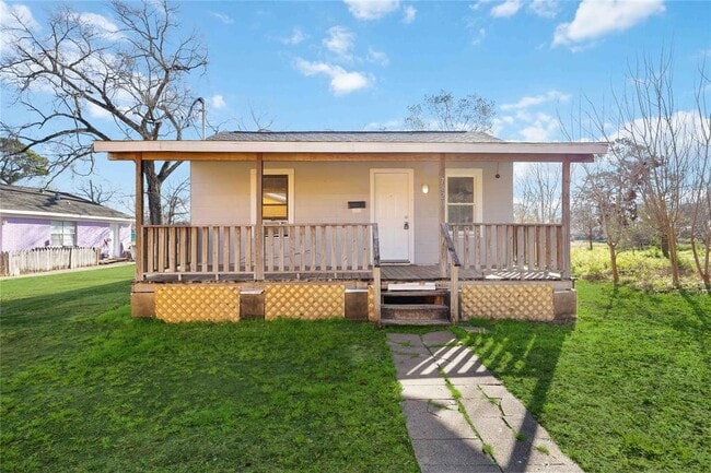 Foto del edificio - 7820 Glass St