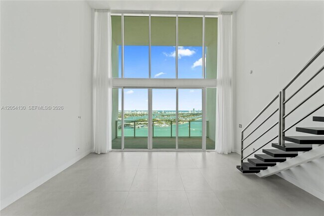 Foto del edificio - 1040 Biscayne Blvd