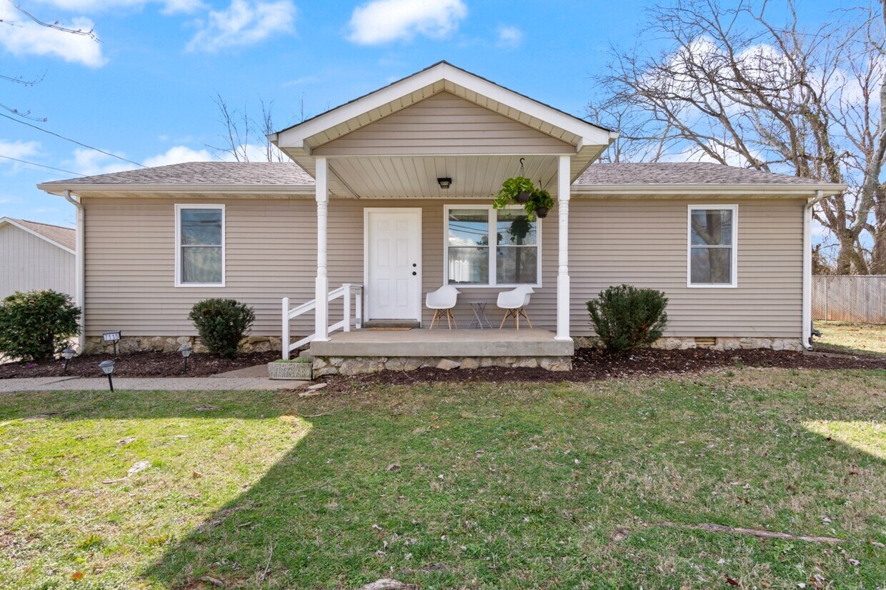 Foto principal - 7115 Old Nashville Hwy