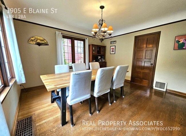 Photo - 1905 E Blaine St House