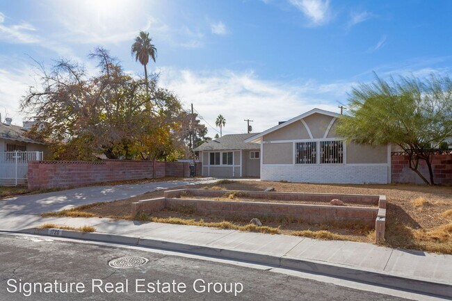 Building Photo - 3 br, 2 bath House - 1720 Kiltie Way
