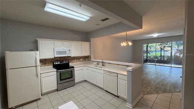 Foto del edificio - 3336 Shallot Dr