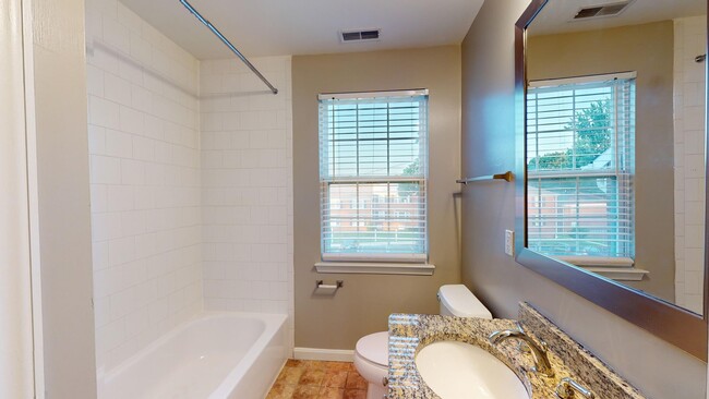 Interior Photo - Rodgers Forge