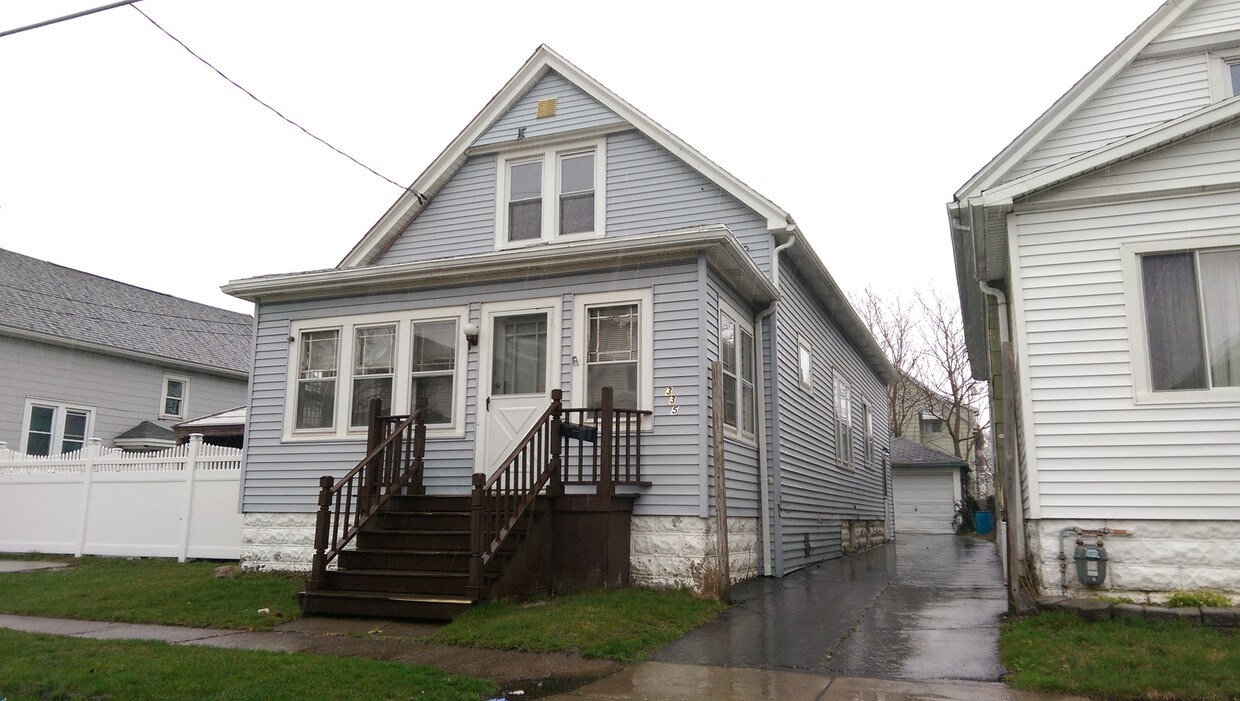 335 Barnard St, Buffalo, NY 14206 House Rental in Buffalo, NY