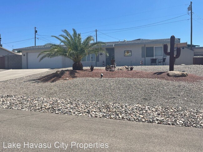 Foto del edificio - 2 br, 2 bath House - 2600 Huntington Dr.