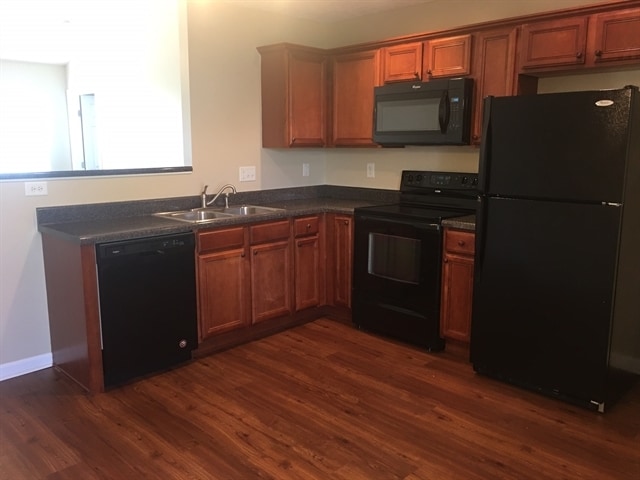 Building Photo - 4006 Sequoia Trl