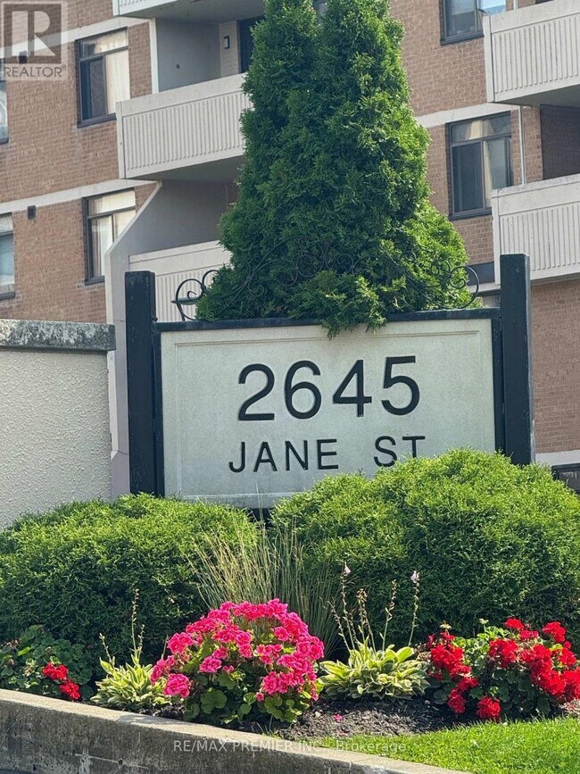 Building Photo - 2645 Jane St